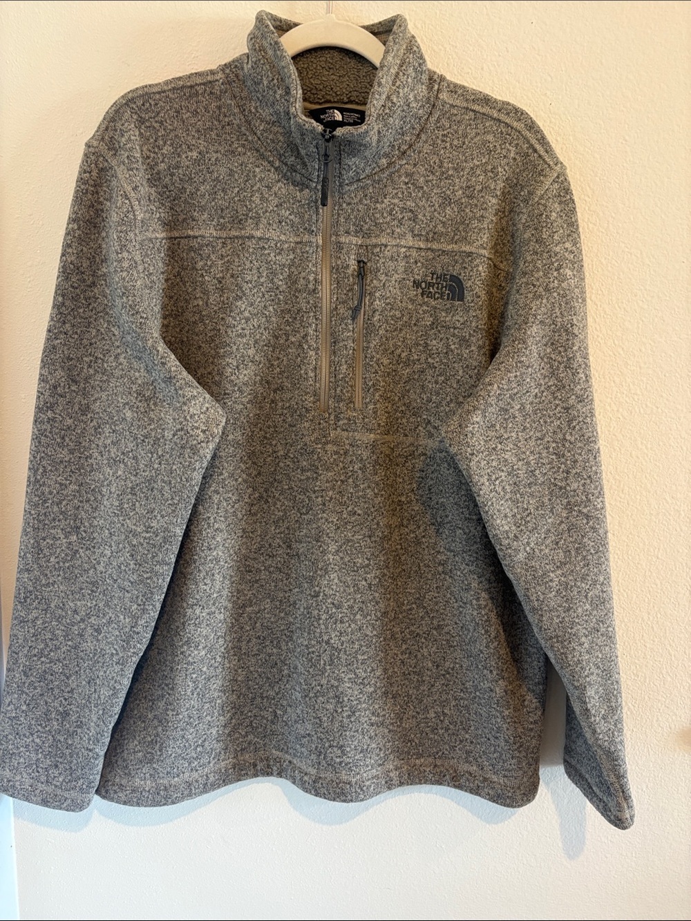 Men’s The North Face burnt brown quarter Zip Up pullover Fleece